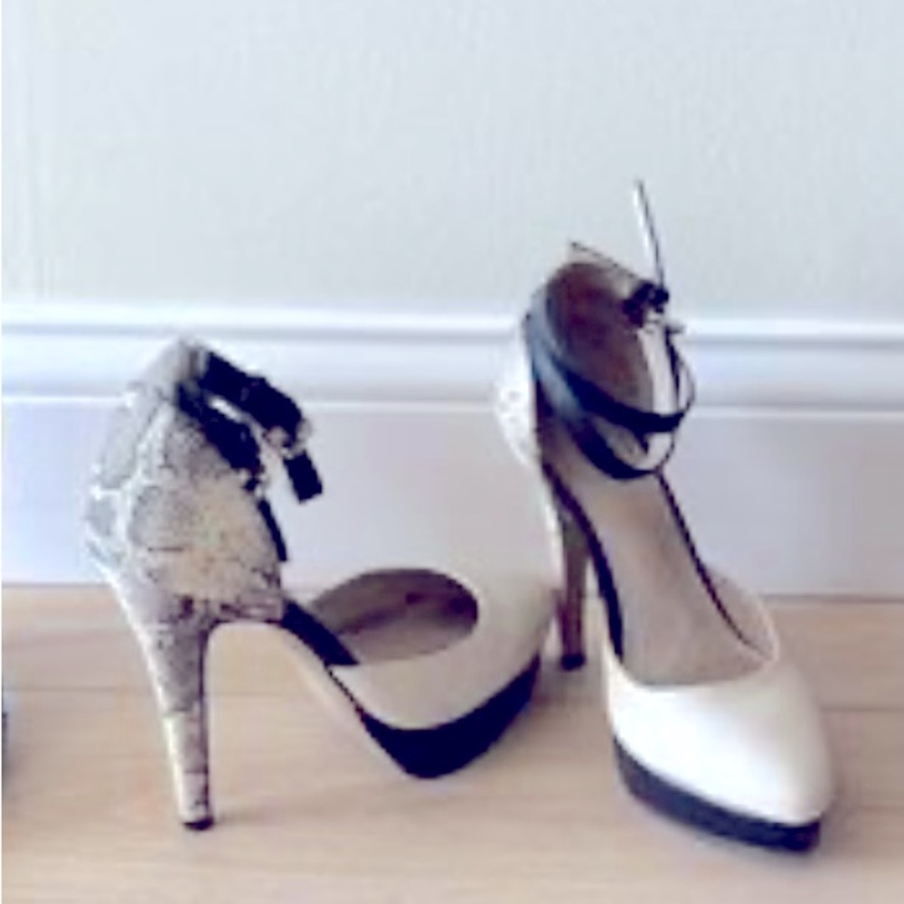 Aldo heel, size:7, black/white/snakeskin print